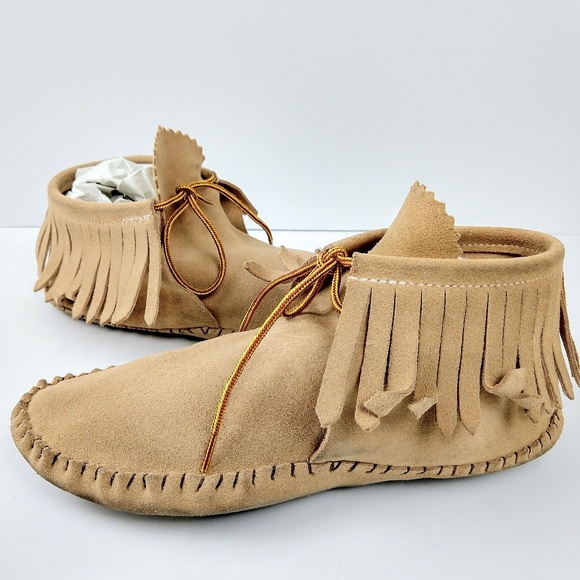 taos heritage moccasin